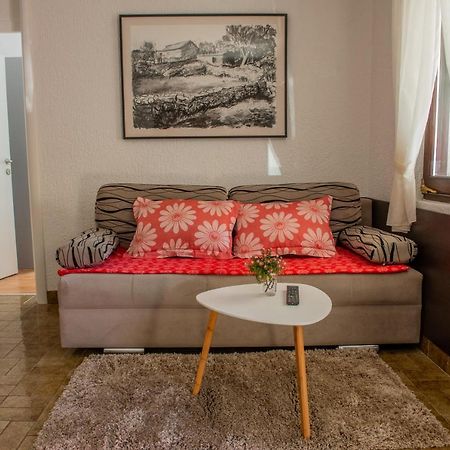 Apartman Bozica Vir Exteriér fotografie