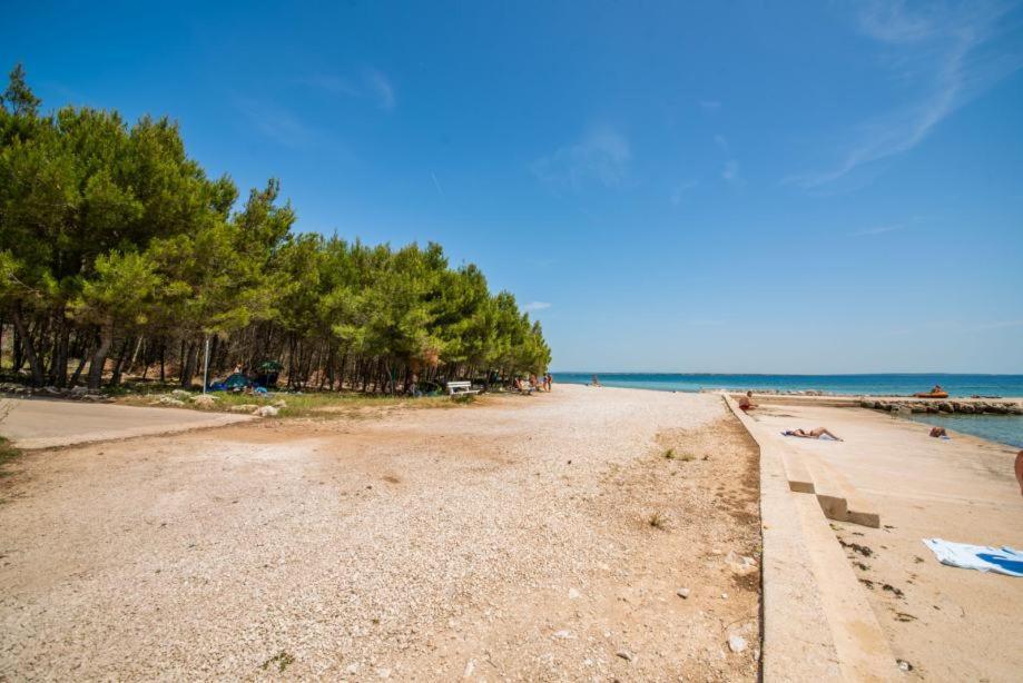 Apartman Bozica Vir Exteriér fotografie