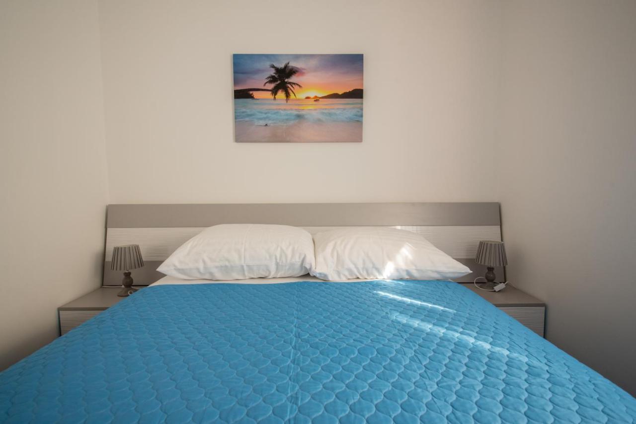 Apartman Bozica Vir Exteriér fotografie